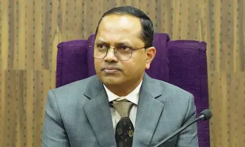 ಬಳ್ಳಾರಿ | ಸಾರ್ವಜನಿಕ ಸ್ಥಳದಲ್ಲಿ ಕಂಡುಬಂದ ನವಜಾತ ಶಿಶುಗಳನ್ನು ಸರಕಾರಿ ದತ್ತು ಕೇಂದ್ರಕ್ಕೆ ಒಪ್ಪಿಸಲು ಡಿಸಿ ಸೂಚನೆ