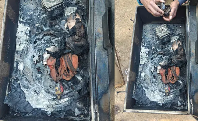 ರಾಯಚೂರು | ಶಾರ್ಟ್ ಸರ್ಕ್ಯೂಟ್ ನಿಂದ ಮನೆಗೆ ಬೆಂಕಿ : ಲಕ್ಷಾಂತರ ರೂ. ನಷ್ಟ