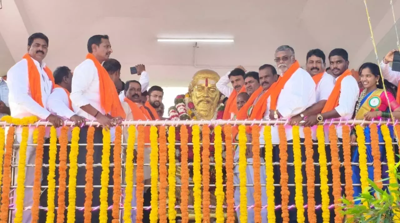 ರಾಯಚೂರು | ಅದ್ಧೂರಿಯಾಗಿ ನಡೆದ ಮಹರ್ಷಿ ವಾಲ್ಮೀಕಿ ಜಯಂತಿ ರಾಯಚೂರು | ಅದ್ಧೂರಿಯಾಗಿ ನಡೆದ ಮಹರ್ಷಿ ವಾಲ್ಮೀಕಿ ಜಯಂತಿ