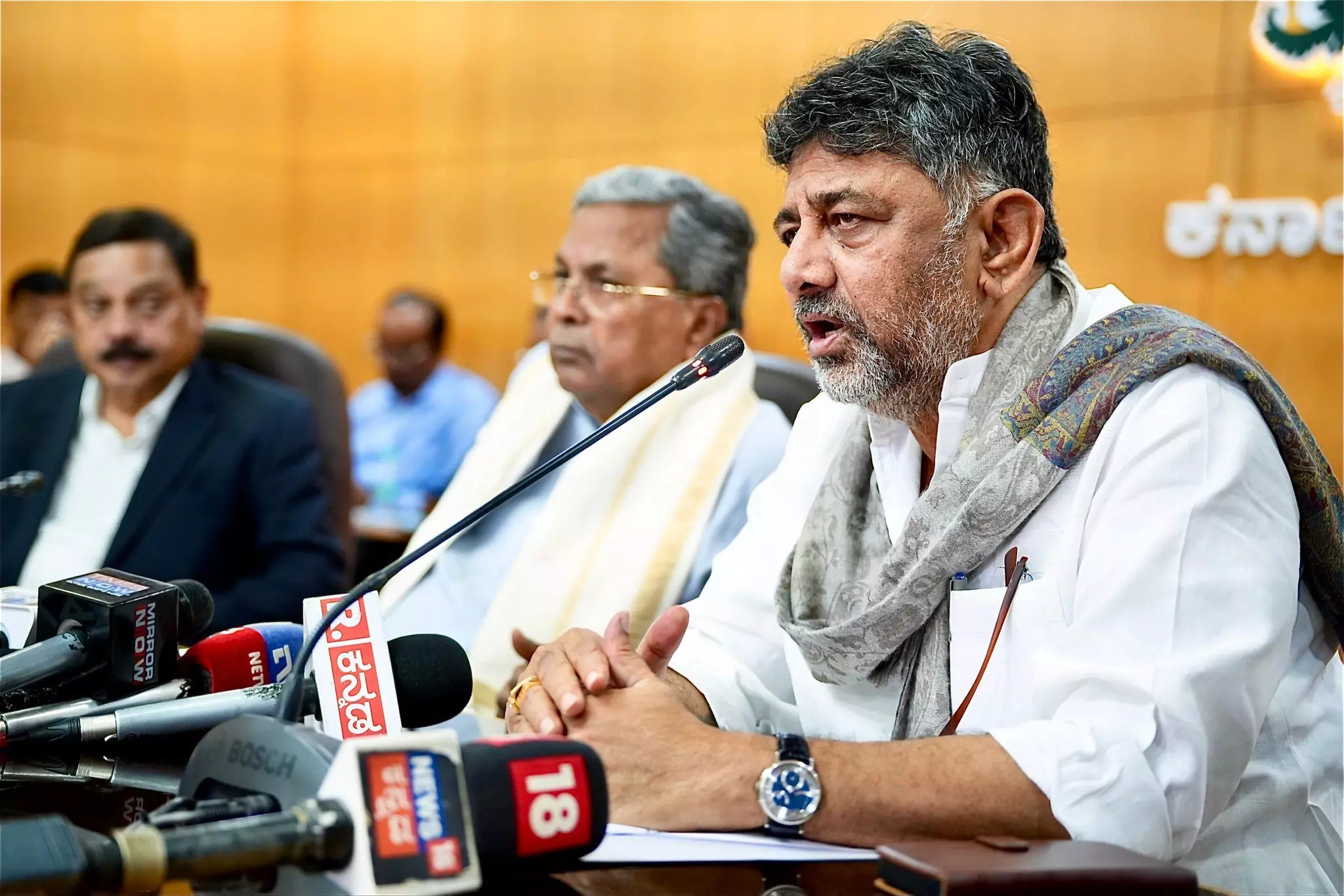 ಗ್ರಾಮೀಣ ಪ್ರದೇಶದಲ್ಲಿ ಶೇ.90ರಷ್ಟು ಜನರು ಸಮೀಕ್ಷೆಗೆ ಸಹಕಾರ ನೀಡಿದ್ದಾರೆ: ಡಿಸಿಎಂ ಡಿ.ಕೆ.ಶಿವಕುಮಾರ್ ಗ್ರಾಮೀಣ ಪ್ರದೇಶದಲ್ಲಿ ಶೇ.90ರಷ್ಟು ಜನರು ಸಮೀಕ್ಷೆಗೆ ಸಹಕಾರ ನೀಡಿದ್ದಾರೆ: ಡಿಸಿಎಂ ಡಿ.ಕೆ.ಶಿವಕುಮಾರ್