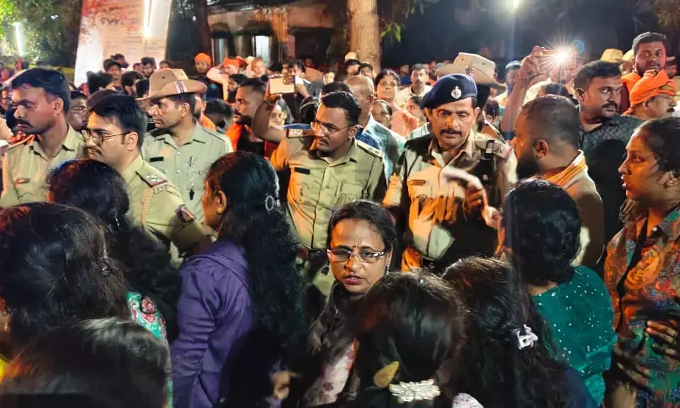 ಉಳ್ಳಾಲದಲ್ಲಿ ಶಾರದೋತ್ಸವ ಮೆರವಣಿಗೆ ನಿಲ್ಲಿಸಿದ್ದು ಪೊಲೀಸರಲ್ಲ: ಕಮಿಷನರ್‌ ಸುಧೀರ್ ಕುಮಾರ್ ರೆಡ್ಡಿ ಸ್ಪಷ್ಟನೆ