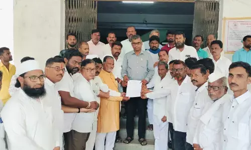 ಅಫಜಲಪುರ | ಸಿಜೆಐ ಬಿ.ಆರ್.ಗವಾಯಿ ಮೇಲೆ ಶೂ ಎಸೆತ ಪ್ರಕರಣ : ದೇಶದ್ರೋಹ ಪ್ರಕರಣ ದಾಖಲಿಸುವಂತೆ ಆಗ್ರಹ