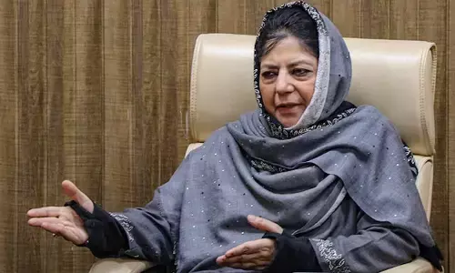 ಆರೋಪಿಗೆ ತಾನು ಪರಿಣಾಮ ಎದುರಿಸಬೇಕಿಲ್ಲ ಎನ್ನುವುದು ಚೆನ್ನಾಗಿ ಗೊತ್ತಿತ್ತು : ಸಿಜೆಐ ಮೇಲೆ ಶೂ ಎಸೆತ ಪ್ರಕರಣದ ಬಗ್ಗೆ ಮೆಹಬೂಬ ಮುಫ್ತಿ ಪ್ರತಿಕ್ರಿಯೆ