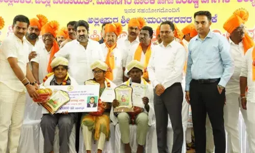 ಬಳ್ಳಾರಿಯಲ್ಲಿ ಸಂಭ್ರಮದ ಮಹರ್ಷಿ ವಾಲ್ಮೀಕಿ ಜಯಂತ್ಯೋತ್ಸವ