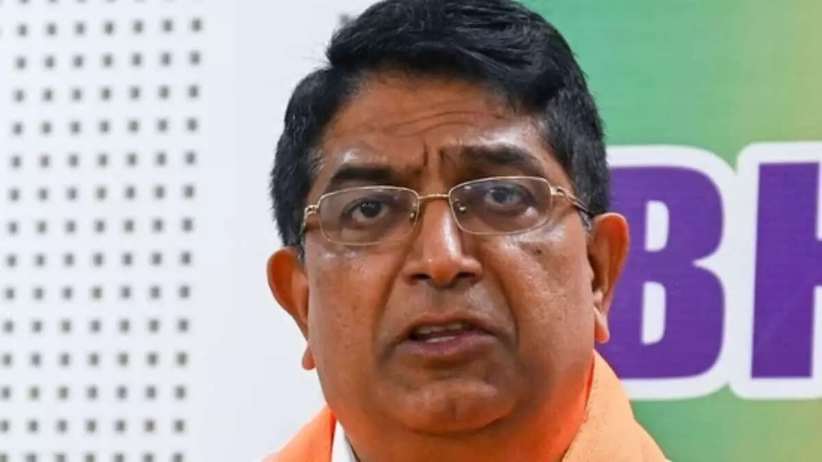 ಸಿಜೆಐ ಮೇಲೆ ಶೂ ಎಸೆದ ವಕೀಲನಿಗೆ ಮೆಚ್ಚುಗೆ: ವ್ಯಾಪಕ ಟೀಕೆ ಬೆನ್ನಲ್ಲೇ ಕ್ಷಮೆಯಾಚಿಸಿದ ಮಾಜಿ ಐಪಿಎಸ್ ಅಧಿಕಾರಿ, ಬಿಜೆಪಿ ನಾಯಕ ಭಾಸ್ಕರ್ ರಾವ್