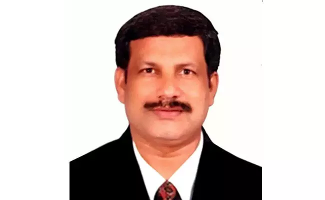 ಐಎಂಎ ಮಂಗಳೂರು: ನೂತನ ಅಧ್ಯಕ್ಷರಾಗಿ ಡಾ. ಸದಾನಂದ ಪೂಜಾರಿ ಆಯ್ಕೆ ಐಎಂಎ ಮಂಗಳೂರು: ನೂತನ ಅಧ್ಯಕ್ಷರಾಗಿ ಡಾ. ಸದಾನಂದ ಪೂಜಾರಿ ಆಯ್ಕೆ