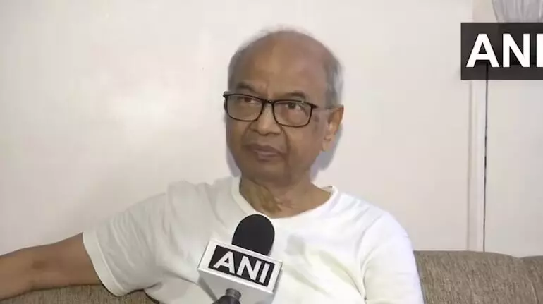 ಸಿಜೆಐ ಗವಾಯಿ ಮೇಲೆ ಶೂ ಎಸೆಯಲು ಯತ್ನಿಸಿದ ವಕೀಲ ರಾಕೇಶ್ ಕಿಶೋರ್ ವಿರುದ್ಧ ಕ್ರಿಮಿನಲ್ ನಿಂದನೆ ಪ್ರಕ್ರಿಯೆ ಆರಂಭ