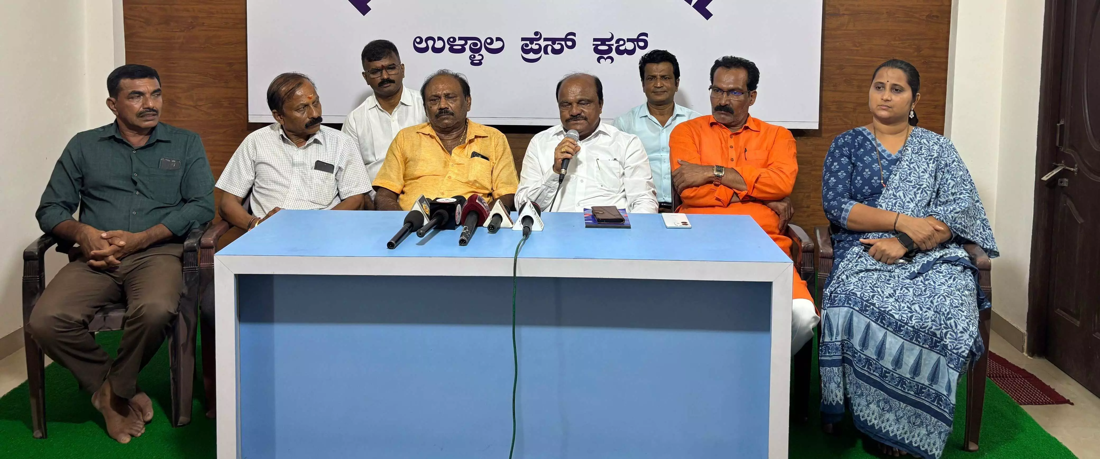 ಯು.ಟಿ.ಖಾದರ್ ವಿರುದ್ಧ ಆರೋಪ ಹೊರಿಸುವುದು ಸರಿಯಲ್ಲ: ಮುಡಾ ಅಧ್ಯಕ್ಷ ಸದಾಶಿವ ಉಳ್ಳಾಲ್ ಯು.ಟಿ.ಖಾದರ್ ವಿರುದ್ಧ ಆರೋಪ ಹೊರಿಸುವುದು ಸರಿಯಲ್ಲ: ಮುಡಾ ಅಧ್ಯಕ್ಷ ಸದಾಶಿವ ಉಳ್ಳಾಲ್