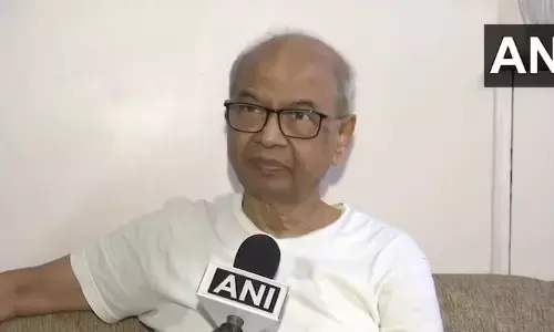 ಸಿಜೆಐ ಗವಾಯಿ ಮೇಲೆ ಶೂ ಎಸೆಯಲು ಯತ್ನಿಸಿದ ವಕೀಲ ರಾಕೇಶ್ ಕಿಶೋರ್ ವಿರುದ್ಧ ಕ್ರಿಮಿನಲ್ ನಿಂದನೆ ಪ್ರಕ್ರಿಯೆ ಆರಂಭ