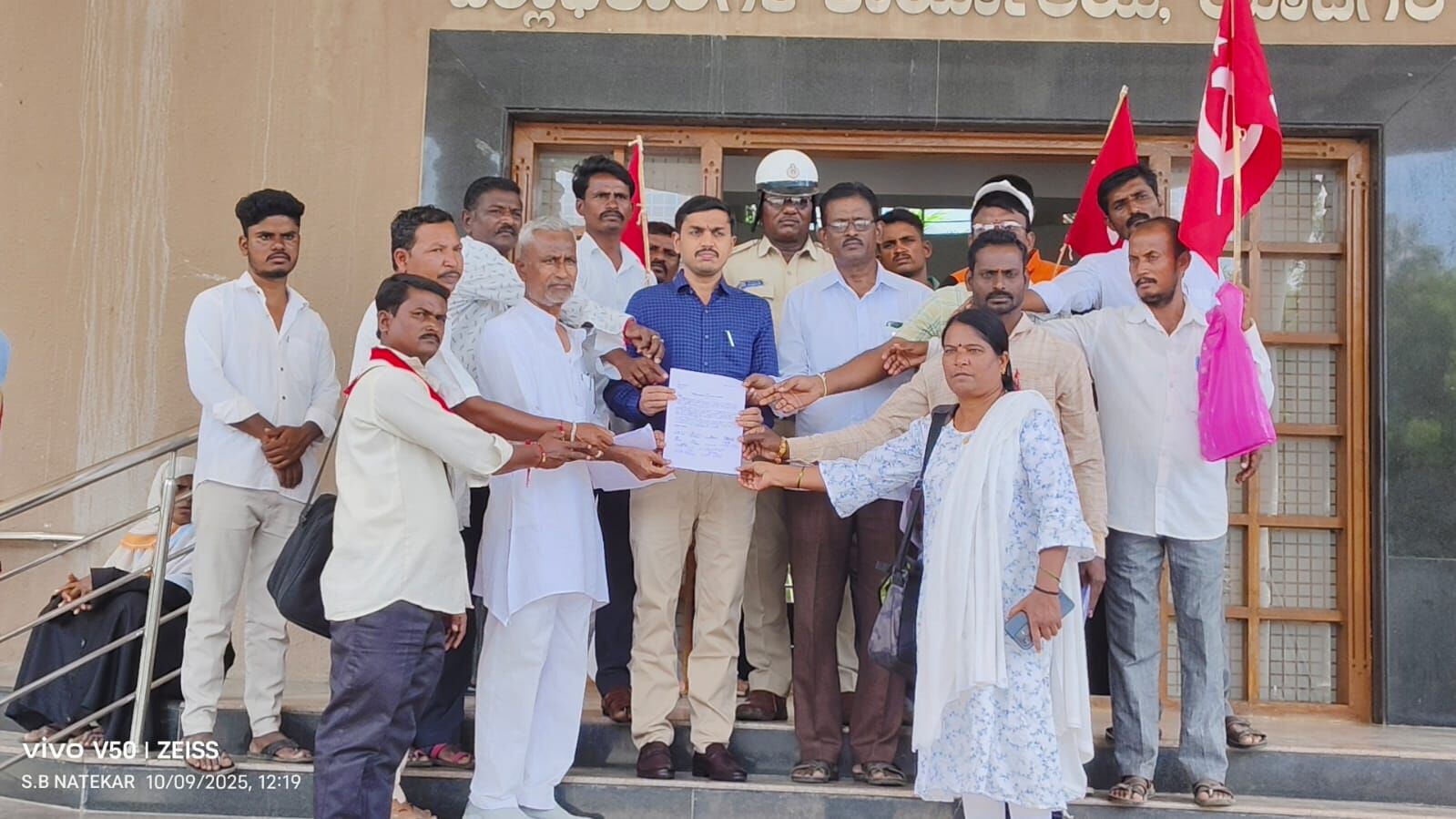 ಯಾದಗಿರಿ: ಧರ್ಮಸ್ಥಳ ದೌರ್ಜನ್ಯ ವಿರೋಧಿ ವೇದಿಕೆಯಿಂದ ನ್ಯಾಯಕ್ಕಾಗಿ ಜನಾಗ್ರಹ