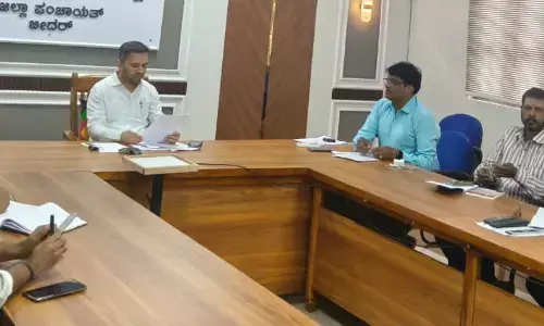 ಬೀದರ್ | ಶಿಕ್ಷಕರ ಕ್ಷೇತ್ರದ ಚುನಾವಣೆಗೆ ಅರ್ಹರು ಕಡ್ಡಾಯವಾಗಿ ಹೆಸರು ನೋಂದಾಯಿಸಿಕೊಳ್ಳಬೇಕು : ಡಾ.ಗಿರೀಶ್ ಬದೋಲೆ