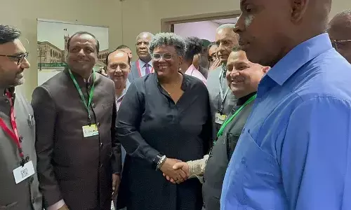 ಬಾರ್ಬಡೋಸ್ ಪ್ರಧಾನಿಯನ್ನು ಭೇಟಿಯಾದ ‌ಸಭಾಪತಿ ಹೊರಟ್ಟಿ, ಸ್ಪೀಕರ್ ಖಾದರ್