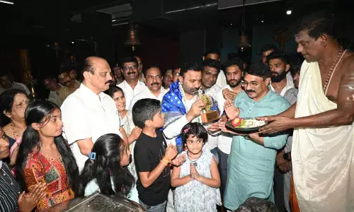 ಕುದ್ರೋಳಿ ದೇವಸ್ಥಾನಕ್ಕೆ ಸಚಿವ ಸಂತೋಷ್ ಲಾಡ್ ಭೇಟಿ