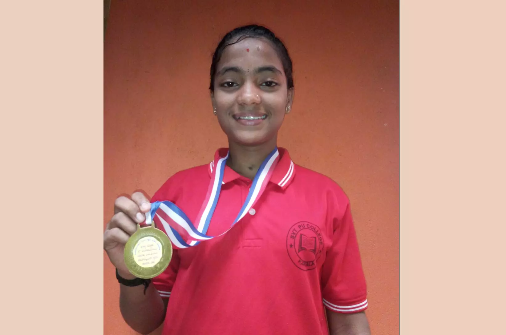 ವೈಟ್ ಲಿಫ್ಟಿಂಗ್: ಎಸ್.ವಿ.ಟಿ. ಪ್ರೌಢಶಾಲಾ ವಿದ್ಯಾರ್ಥಿನಿ ಧನ್ಯಶ್ರೀ ರಾಷ್ಟ್ರ ಮಟ್ಟಕ್ಕೆ ಆಯ್ಕೆ