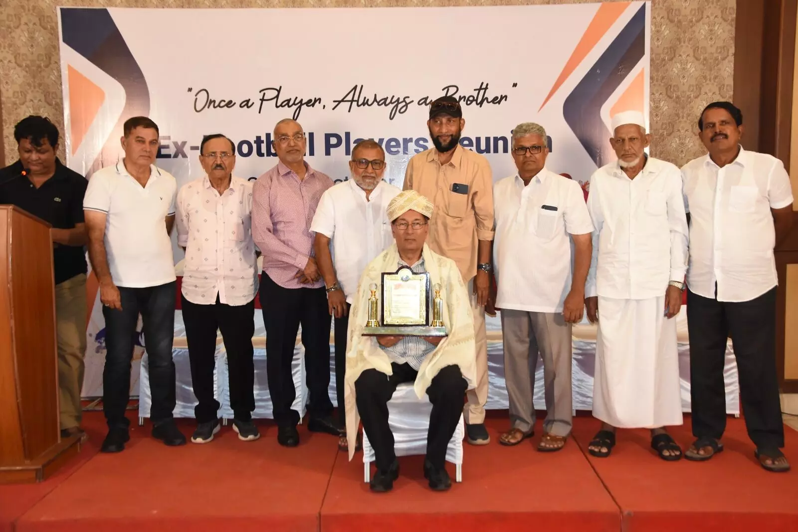 ಫುಟ್ಬಾಲ್ ನನ್ನ ಜೀವಾಳ: ಡಾ. ಅಮರ್ ಪ್ರೀತ್ಪಾಲ್ ಫುಟ್ಬಾಲ್ ನನ್ನ ಜೀವಾಳ: ಡಾ. ಅಮರ್ ಪ್ರೀತ್ಪಾಲ್