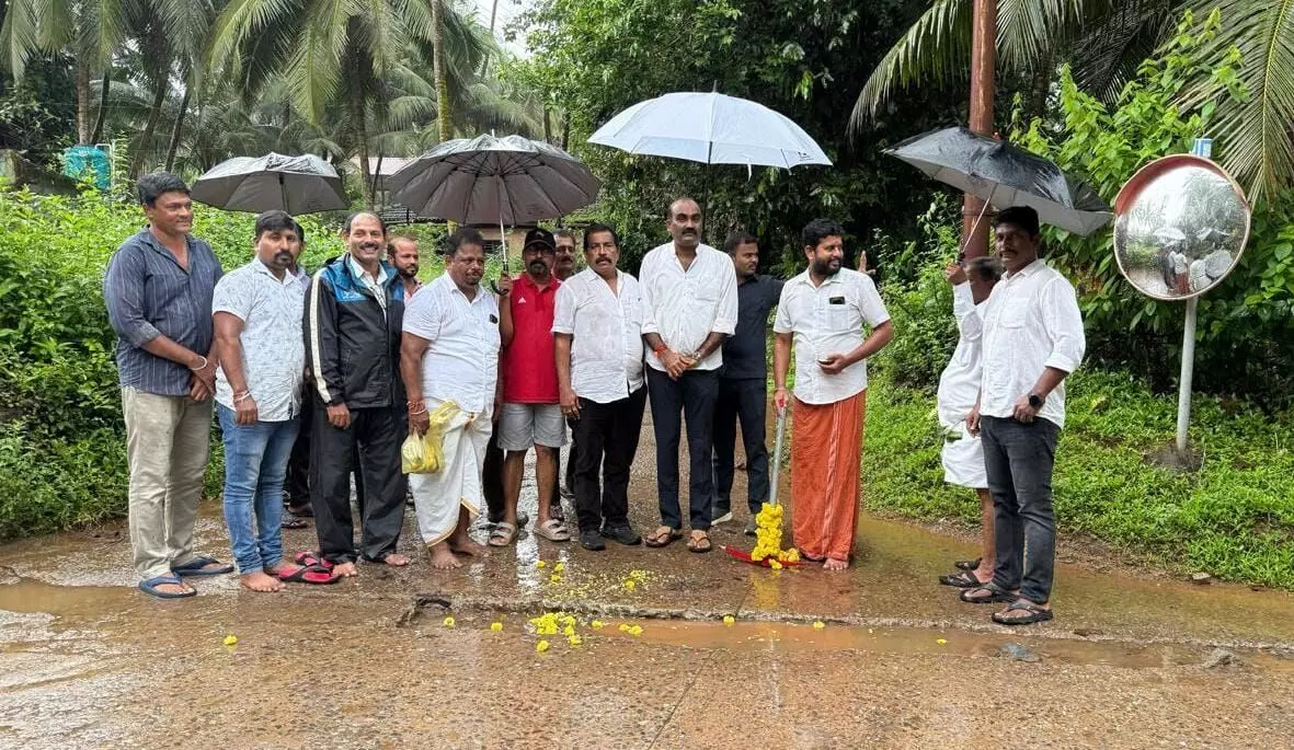 ವಡಭಾಂಡೇಶ್ವರ: 1.32 ವೆಚ್ಚದ ಕೋಟಿ ಅಭಿವೃದ್ಧಿ ಕಾಮಗಾರಿಗೆ ಚಾಲನೆ