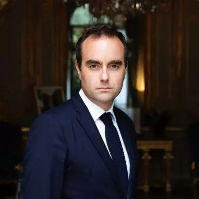 ಫ್ರಾನ್ಸ್ ಪ್ರಧಾನಿಯಾಗಿ ಲೆಕೋರ್ನು ಮರು ನೇಮಕ ಫ್ರಾನ್ಸ್ ಪ್ರಧಾನಿಯಾಗಿ ಲೆಕೋರ್ನು ಮರು ನೇಮಕ