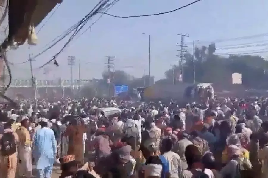 ಲಾಹೋರ್ ನಲ್ಲಿ ಭುಗಿಲೆದ್ದ ಘರ್ಷಣೆ: ಟಿಎಲ್ಪಿಯ 11 ಕಾರ್ಯಕರ್ತರು ಮೃತ್ಯು