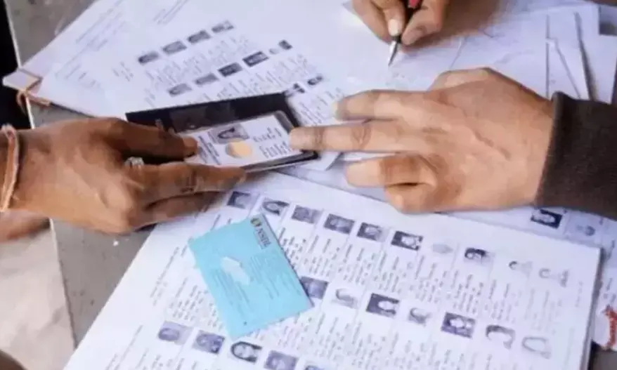 ಮತದಾರರ ಪಟ್ಟಿಯ ವಿಶೇಷ ಪರಿಷ್ಕರಣೆ | ದಲಿತ, ಕಾರ್ಮಿಕರನ್ನು ಹಕ್ಕಿನಿಂದ ವಂಚಿತರನ್ನಾಗಿಸುವ ಸಂಚು : ಕ್ಲಿಫ್ಟನ್‌ ಡಿ.ರೊಝಾರಿಯೊ