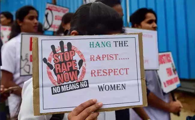 ಪಶ್ಚಿಮ ಬಂಗಾಳ | ಸ್ನೇಹಿತನೊಂದಿಗೆ ತೆರಳಿದ್ದ ವೈದ್ಯಕೀಯ ವಿದ್ಯಾರ್ಥಿನಿಯ ಮೇಲೆ ಸಾಮೂಹಿಕ ಅತ್ಯಾಚಾರ