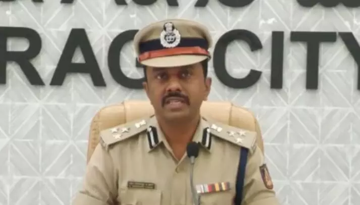 ಕಲಬುರಗಿ | ಲವ್‌ ಜಿಹಾದ್‌ ಕುರಿತು ಸ್ಥಳೀಯ ಪತ್ರಿಕೆಯಿಂದ ಆಧಾರರಹಿತ ವರದಿ : ಕರೆಸಿ ವಿಚಾರಣೆ ನಡೆಸುತ್ತೇವೆ ; ಪೊಲೀಸ್‌ ಆಯುಕ್ತ ಡಾ.ಶರಣಪ್ಪ ಎಸ್.ಡಿ