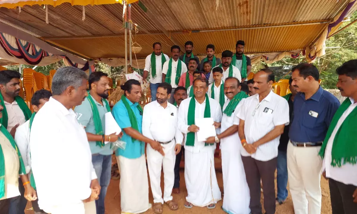 ಮುಂದುವರೆದ ಬೈಂದೂರು ರೈತರ ಅನಿರ್ದಿಷ್ಠಾವಧಿ ಧರಣಿ