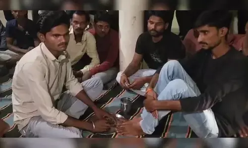 ಮಧ್ಯಪ್ರದೇಶ | ಹಿಂದುಳಿದ ವರ್ಗದ ಯುವಕನಿಗೆ ಬ್ರಾಹ್ಮಣ ವ್ಯಕ್ತಿಯ ಪಾದ ತೊಳೆದು ನೀರು ಕುಡಿಯುವಂತೆ ಬಲವಂತ!