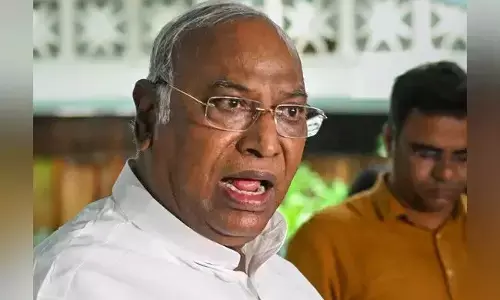 ಆರ್‌ಟಿಐ ಕಾಯ್ದೆಯನ್ನು ವ್ಯವಸ್ಥಿತವಾಗಿ ದುರ್ಬಲಗೊಳಿಸಲಾಗಿದೆ : ಮಲ್ಲಿಕಾರ್ಜುನ ಖರ್ಗೆ ಆರೋಪ