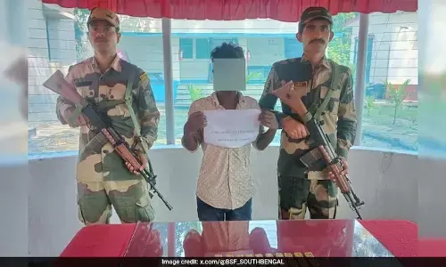 ಭಾರತ-ಬಾಂಗ್ಲಾದೇಶ ಗಡಿ ಬಳಿ 2.82 ಕೋಟಿ ರೂ. ಮೌಲ್ಯದ ಚಿನ್ನ ಸಹಿತ ಕಳ್ಳಸಾಗಣೆದಾರನ ಬಂಧನ