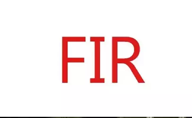 ವಿವಿಧೆಡೆ ಕಬ್ಬಿಣದ ಶೀಟುಗಳ ಕಳವು : ಪ್ರಕರಣ ದಾಖಲು ವಿವಿಧೆಡೆ ಕಬ್ಬಿಣದ ಶೀಟುಗಳ ಕಳವು : ಪ್ರಕರಣ ದಾಖಲು