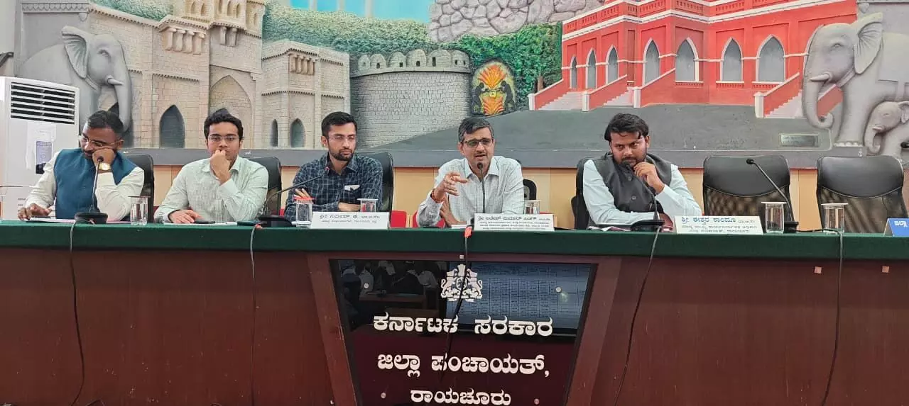 ರಾಯಚೂರು | ವಿವಿಧ ಇಲಾಖೆಗಳ ಪ್ರಗತಿ ಪರಿಶೀಲನಾ ಸಭೆ