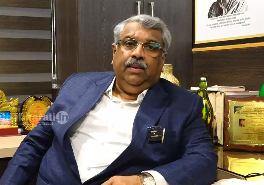 ಸಿಜೆಐ ಮೇಲೆ ಶೂ ಎಸೆತ ಕೃತ್ಯ ಸಮರ್ಥಿಸುವವರ ವಿರುದ್ಧ ನ್ಯಾಯಾಂಗ ನಿಂದನೆ ಪ್ರಕರಣ ದಾಖಲಿಸಿ: ಸರಕಾರಕ್ಕೆ ಮನೋರಾಜ್ ರಾಜೀವ್ ಆಗ್ರಹ