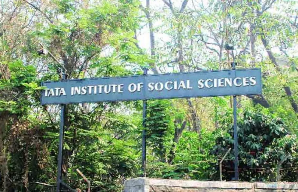 ಜಿ.ಎನ್. ಸಾಯಿಬಾಬಾರ ಪುಣ್ಯತಿಥಿ ಕಾರ್ಯಕ್ರಮದಲ್ಲಿ ಭಾಗವಹಿಸಿದ್ದ ಟಿಐಎಸ್ಎಸ್ ವಿದ್ಯಾರ್ಥಿಗಳ ವಿರುದ್ಧ ಪ್ರಕರಣ ದಾಖಲು ಜಿ.ಎನ್. ಸಾಯಿಬಾಬಾರ ಪುಣ್ಯತಿಥಿ ಕಾರ್ಯಕ್ರಮದಲ್ಲಿ ಭಾಗವಹಿಸಿದ್ದ ಟಿಐಎಸ್ಎಸ್ ವಿದ್ಯಾರ್ಥಿಗಳ ವಿರುದ್ಧ ಪ್ರಕರಣ ದಾಖಲು