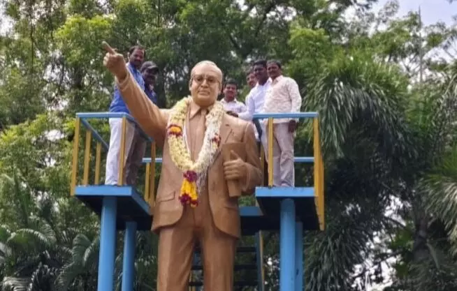 ಯಾದಗಿರಿ | ನಗರದಲ್ಲಿ 69ನೇ ಧಮ್ಮಚಕ್ರ ಪರಿವರ್ತನಾ ದಿನ ಸರಳವಾಗಿ ಆಚರಣೆ