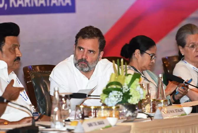 ಕಳಂಕಿತ ಮುಖ್ಯಮಂತ್ರಿಗಳು, ಸಚಿವರ ಪದಚ್ಯುತಿಗೆ ಮಸೂದೆಗಳು: ಜೆಪಿಸಿ ಬಹಿಷ್ಕರಿಸಲಿರುವ ಇಂಡಿಯಾ ಮೈತ್ರಿಕೂಟ