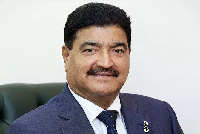 ಎಸ್ಬಿಐಗೆ 408 ಕೋಟಿ ರೂ. ಪಾವತಿಸುವಂತೆ ಬಿ.ಆರ್. ಶೆಟ್ಟಿಗೆ ಆದೇಶಿಸಿದ ದುಬೈ ನ್ಯಾಯಾಲಯ ಎಸ್ಬಿಐಗೆ 408 ಕೋಟಿ ರೂ. ಪಾವತಿಸುವಂತೆ ಬಿ.ಆರ್. ಶೆಟ್ಟಿಗೆ ಆದೇಶಿಸಿದ ದುಬೈ ನ್ಯಾಯಾಲಯ