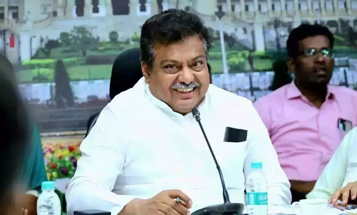 ರಾಜ್ಯದ ಸಮಗ್ರ ಕೈಗಾರಿಕಾ ಅಭಿವೃದ್ಧಿಗೆ ಆಕರ್ಷಕ ಉಪಕ್ರಮಗಳು ಅನಿವಾರ್ಯ : ಎಂ.ಬಿ.ಪಾಟೀಲ್ ರಾಜ್ಯದ ಸಮಗ್ರ ಕೈಗಾರಿಕಾ ಅಭಿವೃದ್ಧಿಗೆ ಆಕರ್ಷಕ ಉಪಕ್ರಮಗಳು ಅನಿವಾರ್ಯ : ಎಂ.ಬಿ.ಪಾಟೀಲ್