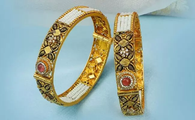 ಏರುತ್ತಲೇ ಸಾಗಿದ ಚಿನ್ನದ ದರ; ಒಂದು ಗ್ರಾಂ ಚಿನ್ನಕ್ಕೆ ಎಷ್ಟು ಗೊತ್ತಾ?