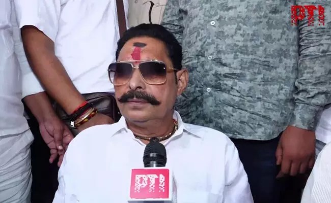 ಬಿಹಾರ | ಮಾಜಿ ಭೂಗತ ಪಾತಕಿ ಅನಂತ್ ಕುಮಾರ್ ಸಿಂಗ್ ಜೆಡಿಯು ಅಭ್ಯರ್ಥಿಯಾಗಿ ನಾಮಪತ್ರ ಸಲ್ಲಿಕೆ