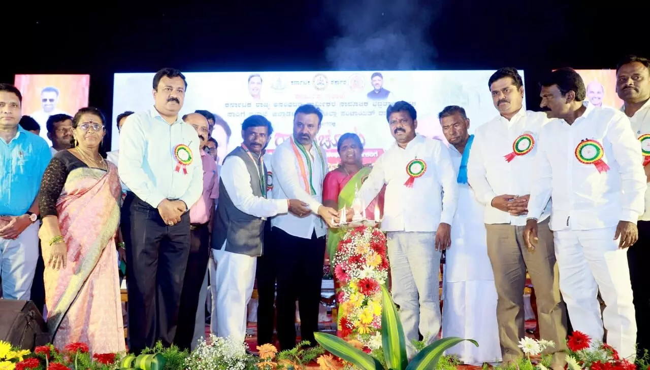 ಮೋದಿಯವರೇ ನಮ್ಮ ಗ್ಯಾರಂಟಿ ಯೋಜನೆಗಳನ್ನು ನಕಲು ಮಾಡುತ್ತಿದ್ದಾರೆ : ಸಚಿವ ಸಂತೋಷ್ ಲಾಡ್