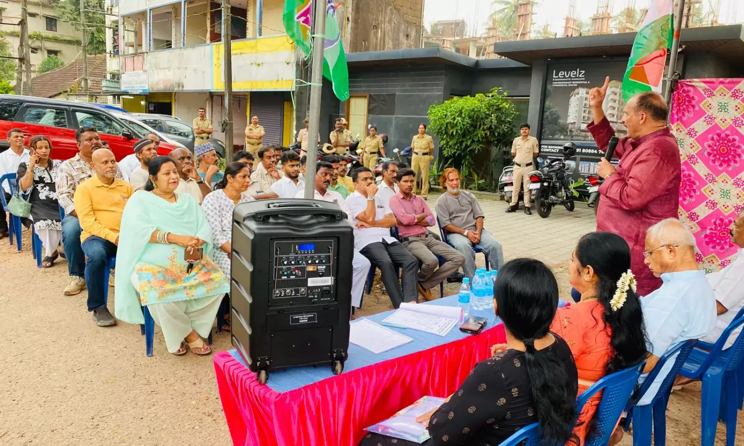 ಬಿಕರ್ನಕಟ್ಟೆ: ವೋಟ್ ಚೋರ್ ಗದ್ದಿ-ಚೋಡ್ ಸಹಿ ಸಂಗ್ರಹ ಅಭಿಯಾನ