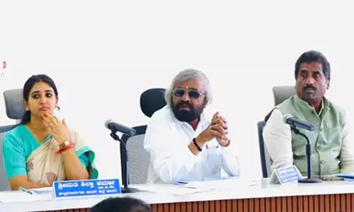 ಬೀದರ್ | ಮೈಕ್ರೋ ಯೋಜನೆಯಡಿ ಜಿಲ್ಲೆಗೆ ಮಂಜೂರಾಗಿದ್ದ 308 ಕೋಟಿ ರೂ. ಬಾಕಿ ಹಣಕ್ಕೆ ಪ್ರಸ್ತಾವನೆ ಸಲ್ಲಿಸಲು ಸಚಿವ ಈಶ್ವರ್ ಖಂಡ್ರೆ ಸೂಚನೆ