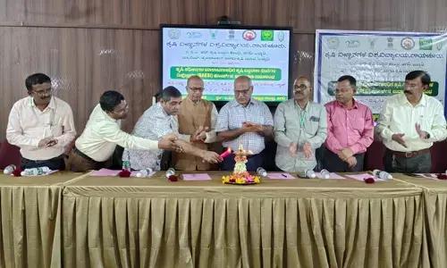 ಬಳ್ಳಾರಿ | ರೈತರ ಆದಾಯ ಹೆಚ್ಚಳಕ್ಕೆ ಕೃಷಿ ಪರಿಕರ ಮಾರಾಟಗಾರರ ಸಹಕಾರ ಅಗತ್ಯ : ಡಾ.ಮಂಜುನಾಥ್ ಎಂ.ವಿ.