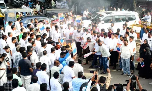 ಕಲಬುರಗಿ | ಆರೆಸ್ಸೆಸ್‌ನ್ನು ಸಂಪೂರ್ಣವಾಗಿ ನಿಷೇಧಿಸಲು ಆಗ್ರಹಿಸಿ ಯೂತ್‌ ಕಾಂಗ್ರೆಸ್ ಪ್ರತಿಭಟನೆ