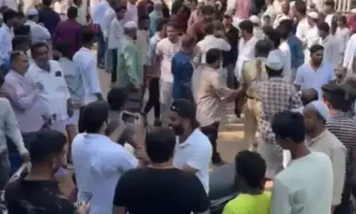 ಭಟ್ಕಳ| ವಾಹನ ನಿಲುಗಡೆ ವಿಚಾರಕ್ಕೆ ಹೊಡೆದಾಟ; ಪ್ರಕರಣ ದಾಖಲು