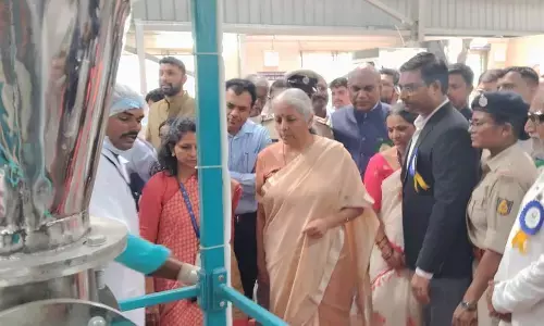 ಸಿಂಧನೂರು | ʼರೈತರ ತರಬೇತಿ, ಸಾಮಾನ್ಯ ಸೌಲಭ್ಯ ಕೇಂದ್ರʼ ಲೋಕಾರ್ಪಣೆಗೊಳಿಸಿದ ಕೇಂದ್ರ ಸಚಿವೆ ನಿರ್ಮಲಾ ಸೀತಾರಾಮನ್