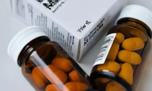 ಮಧ್ಯಪ್ರದೇಶ: ಕೆಮ್ಮಿನ ಸಿರಪ್ ದುರಂತದ ಬೆನ್ನಲ್ಲೇ ಔಷಧಿಗಳಲ್ಲಿ ಹುಳುಗಳು ಪತ್ತೆ!