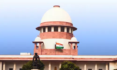 ಸಿಜೆಐ ಮೇಲೆ ಚಪ್ಪಲಿ ಎಸೆತದ ಘಟನೆಯ ಸುದ್ದಿಯನ್ನು ಇಲ್ಲಿಗೇ ಮುಗಿಸಿ ಬಿಡಿ: ಸುಪ್ರೀಂ ಕೋರ್ಟ್