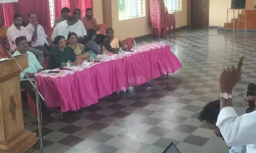 ಹೊಸಬೆಟ್ಟು ಗ್ರಾಮಸಭೆ| ಹಕ್ಕುಪತ್ರ ಸಿಕ್ಕಿ 7ವರ್ಷ ಕಳೆದರೂ ಇನ್ನೂ ಸಿಗದ ನಿವೇಶನ; ಅಪೂರ್ಣ ಸಮೀಕ್ಷೆಗೆ ಗ್ರಾಮಸ್ಥರ ಆಕ್ರೋಶ