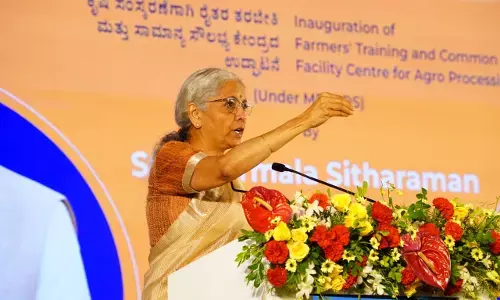 ರೈತರು ಉತ್ಪಾದನೆಗಿಂತ ಕೃಷಿ ಸಂಸ್ಕರಣೆ, ಮೌಲ್ಯವರ್ಧನೆಗೆ ಒತ್ತು ನೀಡಿ: ಕೇಂದ್ರ ಸಚಿವೆ ನಿರ್ಮಲಾ ಸೀತಾರಾಮನ್